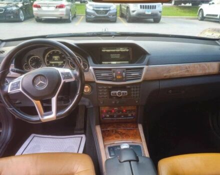 Черный Мерседес Е-Класс, объемом двигателя 3.5 л и пробегом 149 тыс. км за 14000 $, фото 9 на Automoto.ua