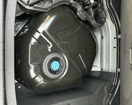 Черный Мерседес Е-Класс, объемом двигателя 2.2 л и пробегом 48 тыс. км за 23999 $, фото 25 на Automoto.ua