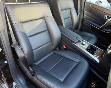 Черный Мерседес Е-Класс, объемом двигателя 3.5 л и пробегом 123 тыс. км за 21940 $, фото 19 на Automoto.ua