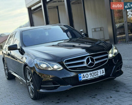 Черный Мерседес Е-Класс, объемом двигателя 2.1 л и пробегом 310 тыс. км за 17500 $, фото 13 на Automoto.ua