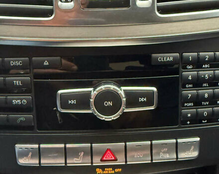 Черный Мерседес Е-Класс, объемом двигателя 2 л и пробегом 329 тыс. км за 13900 $, фото 35 на Automoto.ua