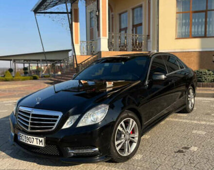 Мерседес Е-Класс 2013 в Дрогобыче на Automoto.ua Черный Мерседес Е-Класс, объемом двигателя 2.14 л и пробегом 298 тыс. км за 14000 $, фото 5 на Automoto.ua
