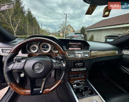 Черный Мерседес Е-Класс, объемом двигателя 3.5 л и пробегом 182 тыс. км за 14900 $, фото 9 на Automoto.ua