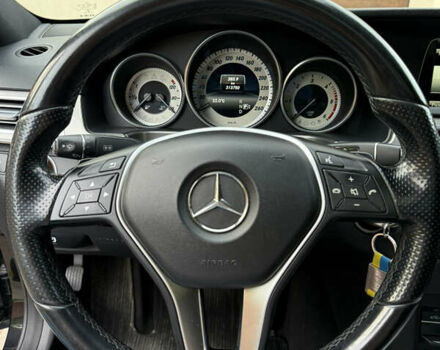 Чорний Мерседес Е-Клас, об'ємом двигуна 2.14 л та пробігом 313 тис. км за 25500 $, фото 41 на Automoto.ua