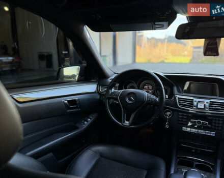 Черный Мерседес Е-Класс, объемом двигателя 2.1 л и пробегом 310 тыс. км за 17500 $, фото 27 на Automoto.ua