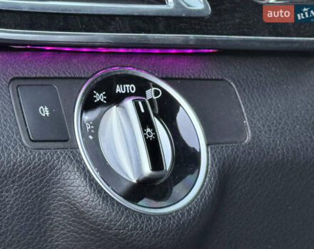 Черный Мерседес Е-Класс, объемом двигателя 2.14 л и пробегом 264 тыс. км за 18800 $, фото 37 на Automoto.ua