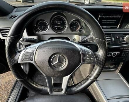 Чорний Мерседес Е-Клас, об'ємом двигуна 1.8 л та пробігом 235 тис. км за 14700 $, фото 4 на Automoto.ua