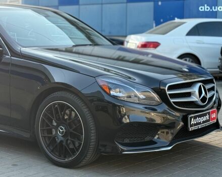 Черный Мерседес Е-Класс, объемом двигателя 3.5 л и пробегом 123 тыс. км за 21940 $, фото 4 на Automoto.ua