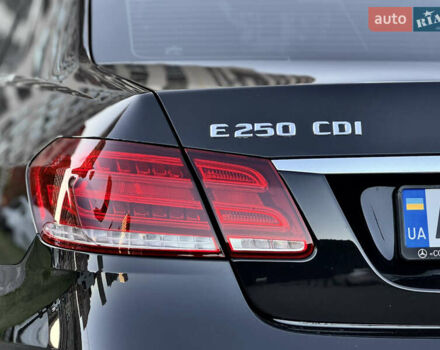 Черный Мерседес Е-Класс, объемом двигателя 2.14 л и пробегом 264 тыс. км за 18800 $, фото 9 на Automoto.ua