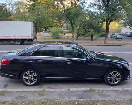 Мерседес Е-Класс 2013 в Киеве на Automoto.ua Черный Мерседес Е-Класс, объемом двигателя 2.14 л и пробегом 282 тыс. км за 17900 $, фото 5 на Automoto.ua