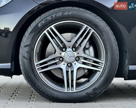 Черный Мерседес Е-Класс, объемом двигателя 2.14 л и пробегом 264 тыс. км за 18800 $, фото 21 на Automoto.ua