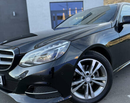 Черный Мерседес Е-Класс, объемом двигателя 2.2 л и пробегом 163 тыс. км за 19200 $, фото 3 на Automoto.ua