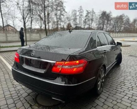 Черный Мерседес Е-Класс, объемом двигателя 2.2 л и пробегом 278 тыс. км за 12999 $, фото 20 на Automoto.ua