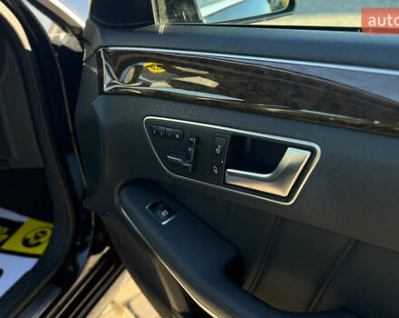 Черный Мерседес Е-Класс, объемом двигателя 2.14 л и пробегом 254 тыс. км за 18200 $, фото 24 на Automoto.ua