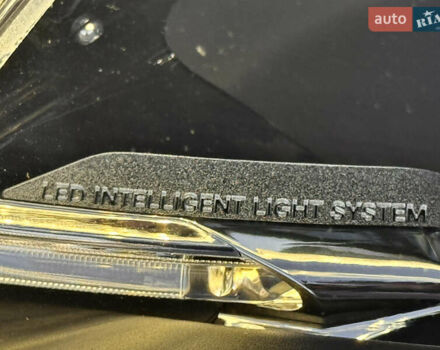 Черный Мерседес Е-Класс, объемом двигателя 2.14 л и пробегом 264 тыс. км за 18800 $, фото 18 на Automoto.ua