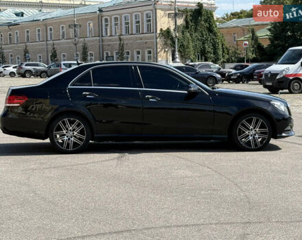 Чорний Мерседес Е-Клас, об'ємом двигуна 2 л та пробігом 197 тис. км за 13490 $, фото 2 на Automoto.ua