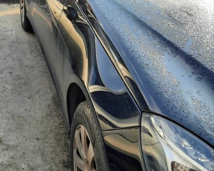 Черный Мерседес Е-Класс, объемом двигателя 2 л и пробегом 100 тыс. км за 18400 $, фото 1 на Automoto.ua