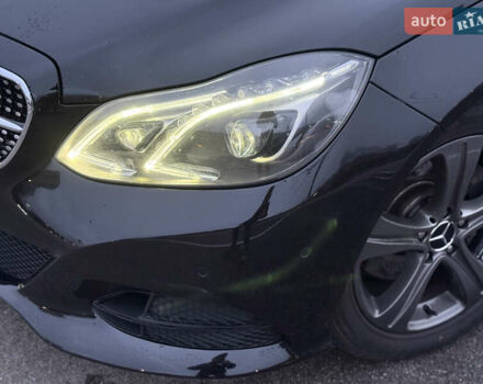 Черный Мерседес Е-Класс, объемом двигателя 2.14 л и пробегом 319 тыс. км за 16700 $, фото 17 на Automoto.ua