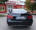 Черный Мерседес Е-Класс, объемом двигателя 2.14 л и пробегом 265 тыс. км за 16000 $, фото 1 на Automoto.ua