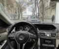 Чорний Мерседес Е-Клас, об'ємом двигуна 2.1 л та пробігом 360 тис. км за 10800 $, фото 5 на Automoto.ua