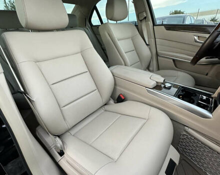 Черный Мерседес Е-Класс, объемом двигателя 2.2 л и пробегом 48 тыс. км за 23999 $, фото 27 на Automoto.ua