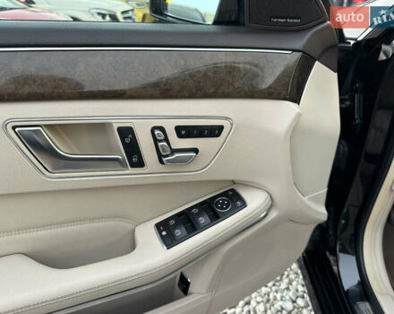 Черный Мерседес Е-Класс, объемом двигателя 2.2 л и пробегом 48 тыс. км за 23999 $, фото 14 на Automoto.ua