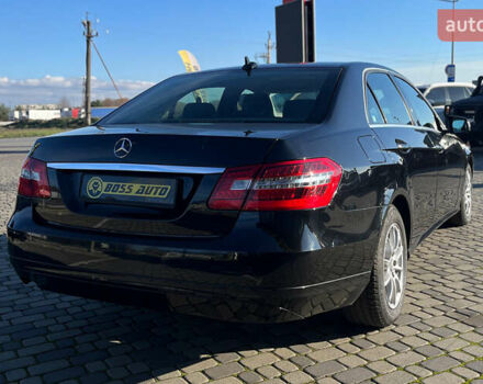 Черный Мерседес Е-Класс, объемом двигателя 2.14 л и пробегом 254 тыс. км за 18200 $, фото 6 на Automoto.ua