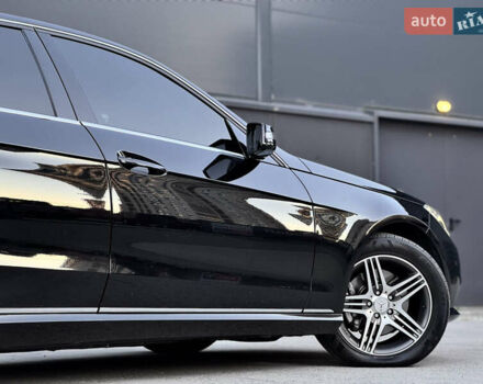Черный Мерседес Е-Класс, объемом двигателя 2.14 л и пробегом 264 тыс. км за 18800 $, фото 7 на Automoto.ua
