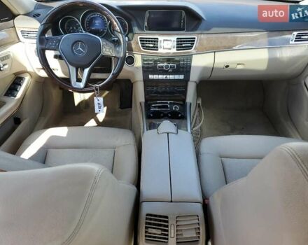 Чорний Мерседес Е-Клас, об'ємом двигуна 1.99 л та пробігом 224 тис. км за 4100 $, фото 7 на Automoto.ua