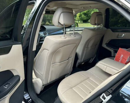 Черный Мерседес Е-Класс, объемом двигателя 3.5 л и пробегом 265 тыс. км за 18500 $, фото 11 на Automoto.ua