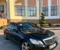Мерседес Е-Класс 2013 в Дрогобыче на Automoto.ua Черный Мерседес Е-Класс, объемом двигателя 2.14 л и пробегом 298 тыс. км за 14000 $, фото 4 на Automoto.ua