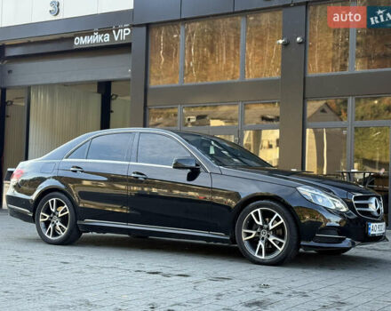 Черный Мерседес Е-Класс, объемом двигателя 2.1 л и пробегом 310 тыс. км за 17500 $, фото 7 на Automoto.ua