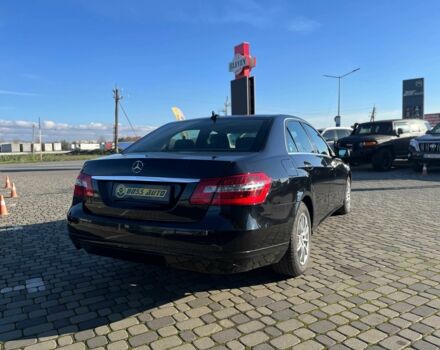 Чорний Мерседес Е-Клас, об'ємом двигуна 0 л та пробігом 254 тис. км за 18200 $, фото 6 на Automoto.ua