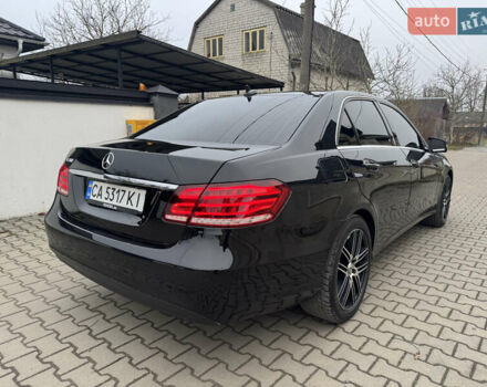 Чорний Мерседес Е-Клас, об'ємом двигуна 2 л та пробігом 329 тис. км за 13600 $, фото 10 на Automoto.ua