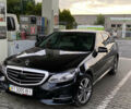 Черный Мерседес Е-Класс, объемом двигателя 2.2 л и пробегом 261 тыс. км за 15000 $, фото 1 на Automoto.ua