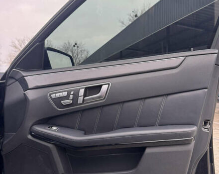 Чорний Мерседес Е-Клас, об'ємом двигуна 1.99 л та пробігом 197 тис. км за 19900 $, фото 36 на Automoto.ua