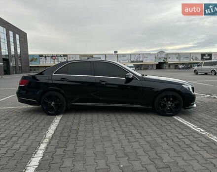 Мерседес Е-Класс 2013 в Черновцах на Automoto.ua Черный Мерседес Е-Класс, объемом двигателя 2.2 л и пробегом 371 тыс. км за 15500 $, фото 4 на Automoto.ua