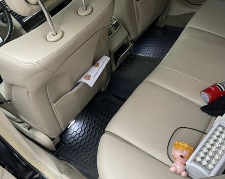 Чорний Мерседес Е-Клас, об'ємом двигуна 2.1 л та пробігом 360 тис. км за 10800 $, фото 7 на Automoto.ua