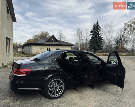 Мерседес Е-Класс 2013 в Сторожинце на Automoto.ua Черный Мерседес Е-Класс, объемом двигателя 2.14 л и пробегом 229 тыс. км за 21001 $, фото 11 на Automoto.ua