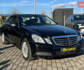 Черный Мерседес Е-Класс, объемом двигателя 2.14 л и пробегом 254 тыс. км за 18200 $, фото 1 на Automoto.ua