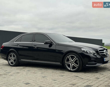 Чорний Мерседес Е-Клас, об'ємом двигуна 1.99 л та пробігом 197 тис. км за 19900 $, фото 4 на Automoto.ua