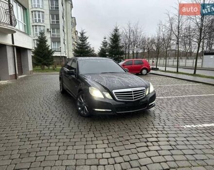 Черный Мерседес Е-Класс, объемом двигателя 2.2 л и пробегом 278 тыс. км за 12999 $, фото 15 на Automoto.ua