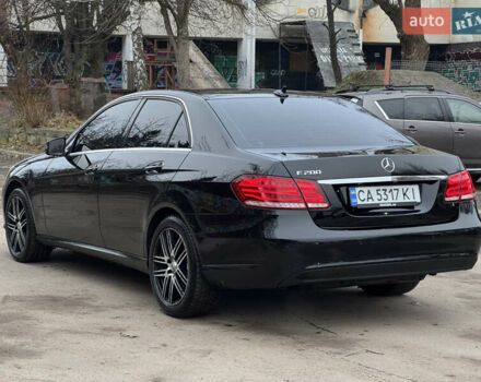 Чорний Мерседес Е-Клас, об'ємом двигуна 1.99 л та пробігом 329 тис. км за 13500 $, фото 7 на Automoto.ua