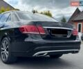 Черный Мерседес Е-Класс, объемом двигателя 2.1 л и пробегом 275 тыс. км за 20000 $, фото 20 на Automoto.ua