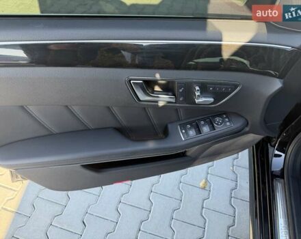 Черный Мерседес Е-Класс, объемом двигателя 1.99 л и пробегом 111 тыс. км за 22500 $, фото 28 на Automoto.ua