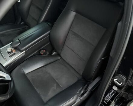 Черный Мерседес Е-Класс, объемом двигателя 2.1 л и пробегом 289 тыс. км за 17500 $, фото 17 на Automoto.ua