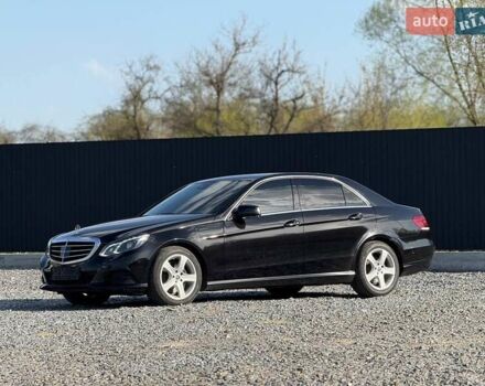 Черный Мерседес Е-Класс, объемом двигателя 3 л и пробегом 237 тыс. км за 22500 $, фото 3 на Automoto.ua