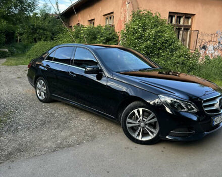 Черный Мерседес Е-Класс, объемом двигателя 2.2 л и пробегом 380 тыс. км за 19800 $, фото 12 на Automoto.ua