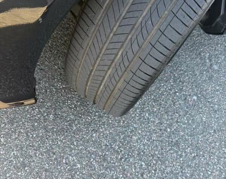 Черный Мерседес Е-Класс, объемом двигателя 1.99 л и пробегом 111 тыс. км за 22500 $, фото 10 на Automoto.ua