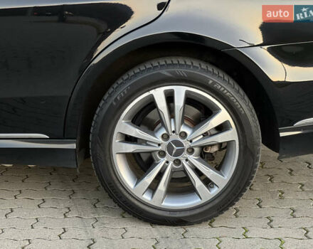 Черный Мерседес Е-Класс, объемом двигателя 2.2 л и пробегом 257 тыс. км за 19500 $, фото 17 на Automoto.ua